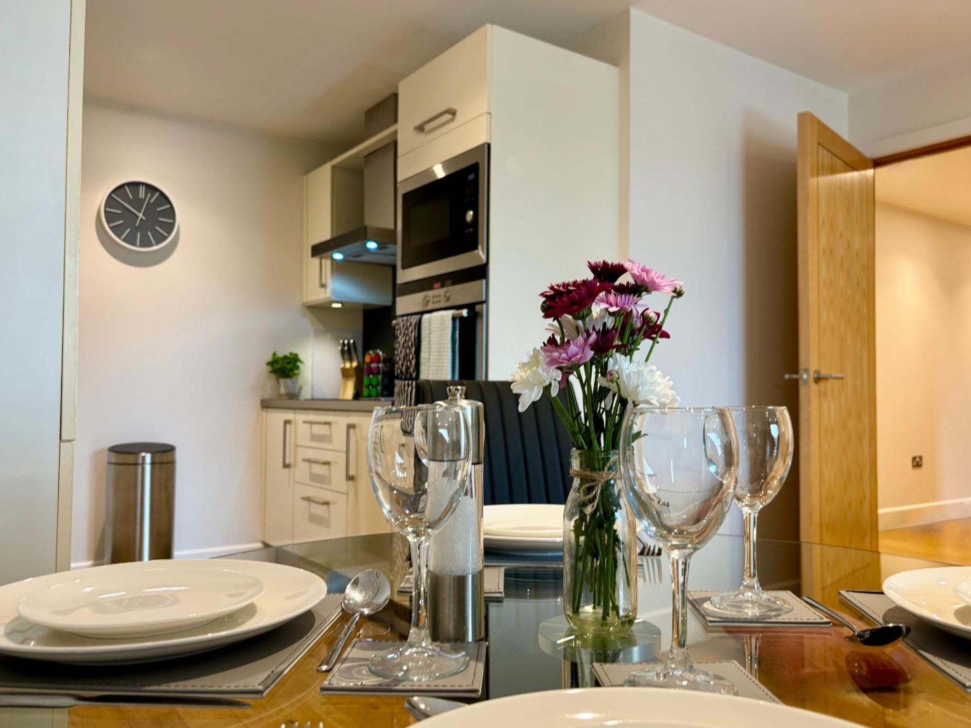 Your Space Apartments - The Hamilton'S CBG Εξωτερικό φωτογραφία